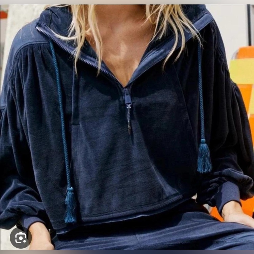 Free People Movement Let It Go Sweat Quarter
Zip Hoodie Womens Size S